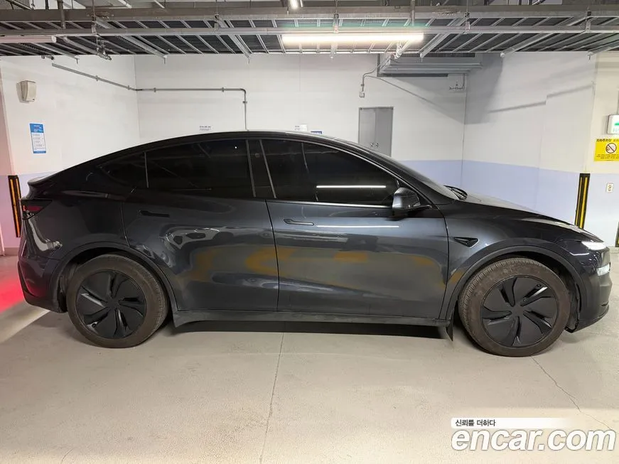 Tesla Model Y — фото 4