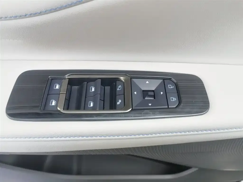 Ford Edge 2024 из CN, фото 9