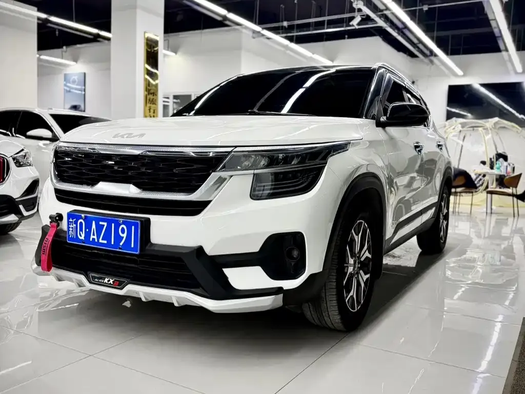 Kia KX3 2022 из CN, фото 1