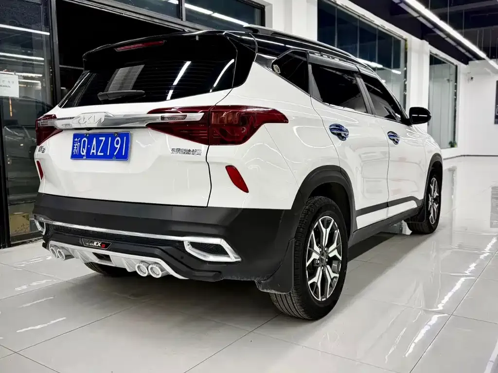 Kia KX3 2022 из CN, фото 6