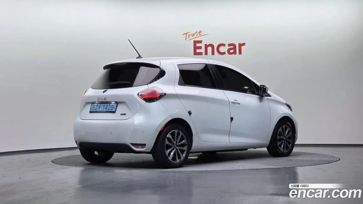 Renault Korea (Samsung) Zoe 2021 из KR, фото 2