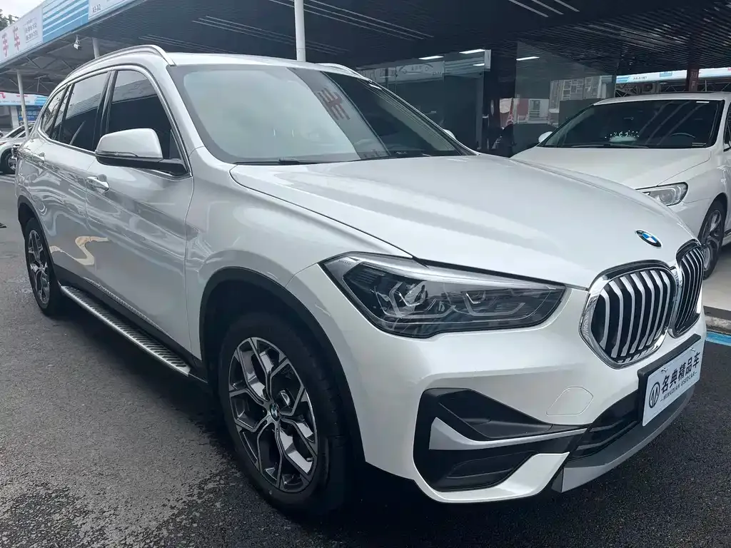 BMW X1 2021 из CN, фото 3
