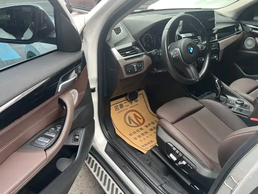 BMW X1 2021 из CN, фото 8