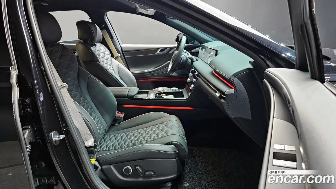 Genesis G80 — фото 10