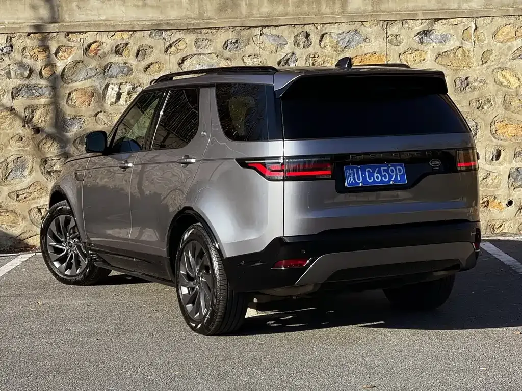 Land Rover Discovery 2023 из CN, фото 8