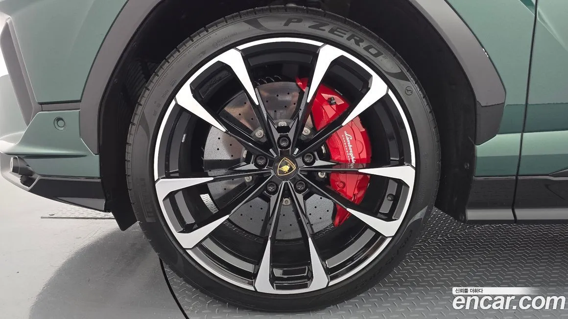 Lamborghini Urus 2024 из KR, фото 5