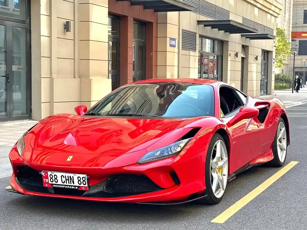 Ferrari F8