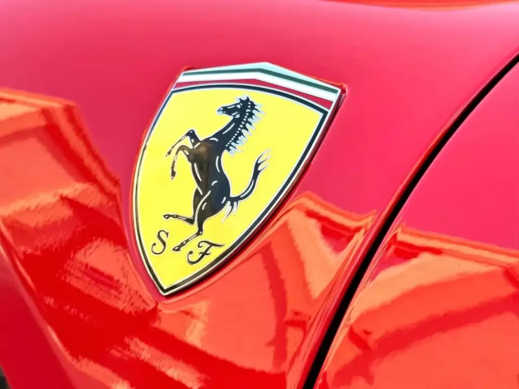 Ferrari F8 — фото 4