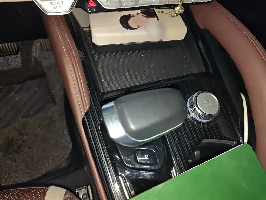 Geely Xingyue L 2022 из CN, фото 7