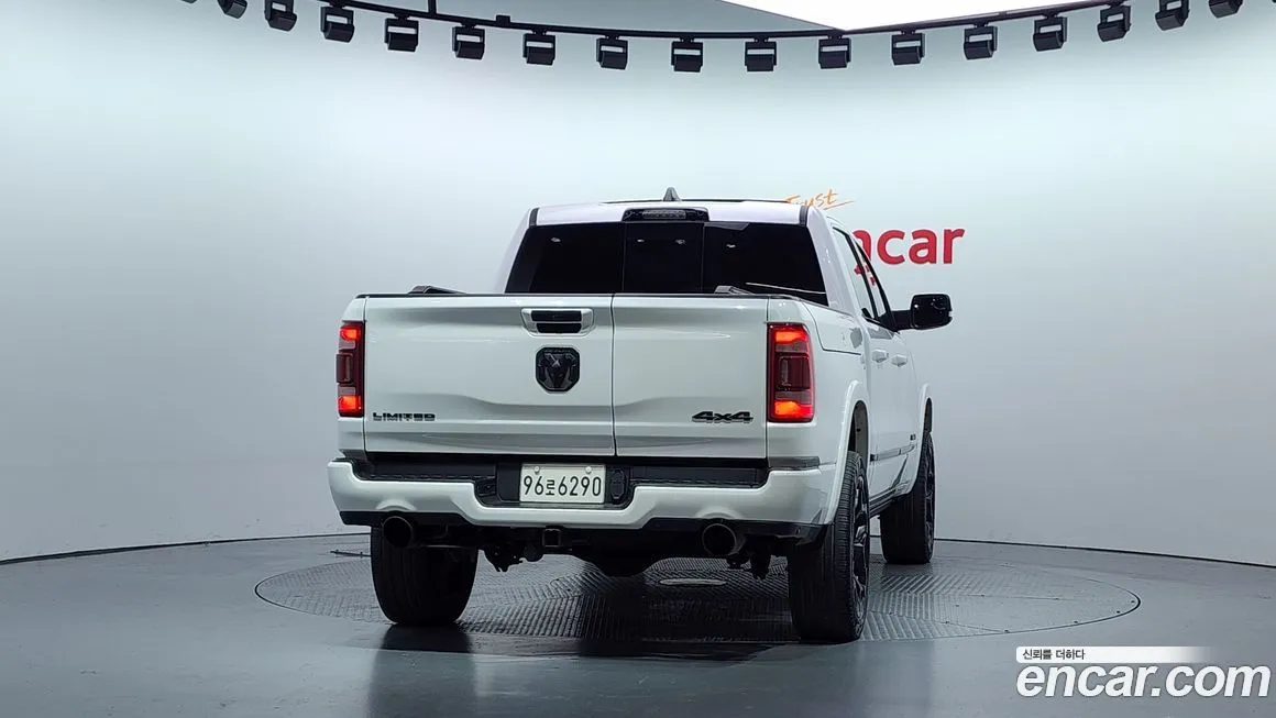 Dodge Ram Pick Up 2022 из KR, фото 4