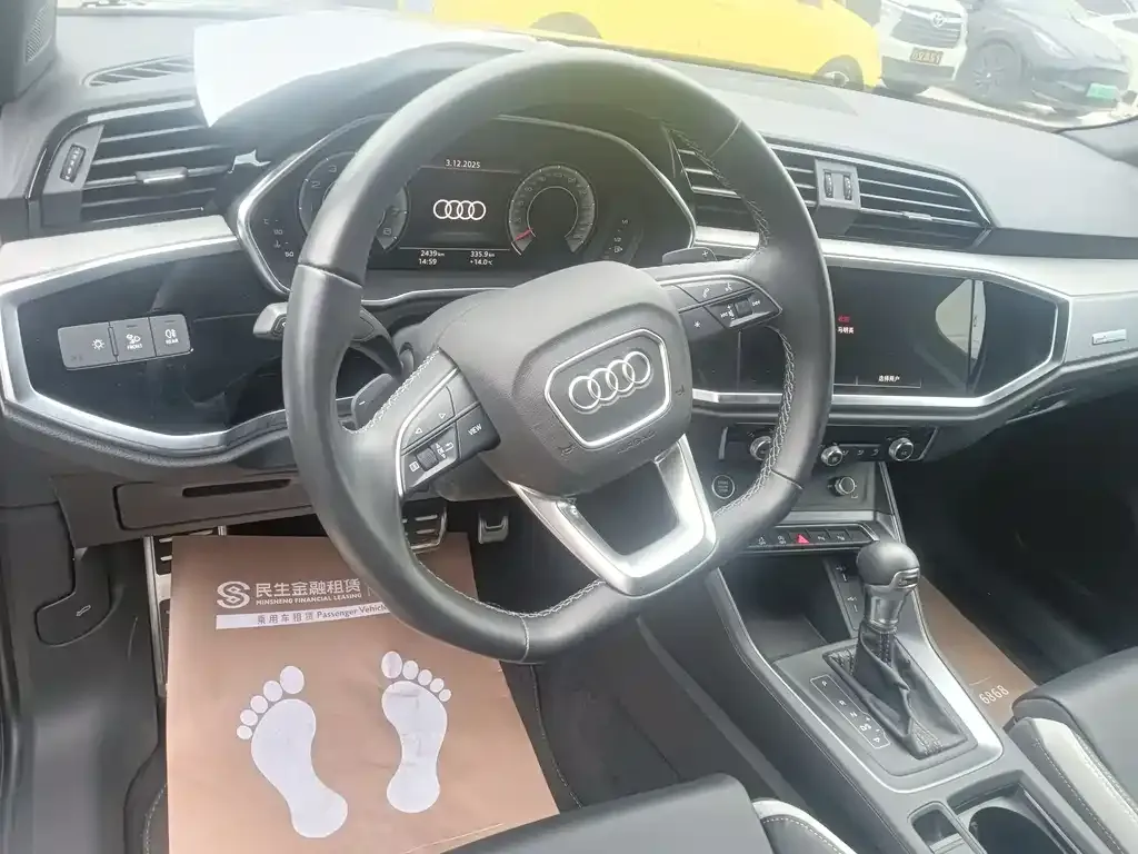 Audi Q3 2024 из CN, фото 7