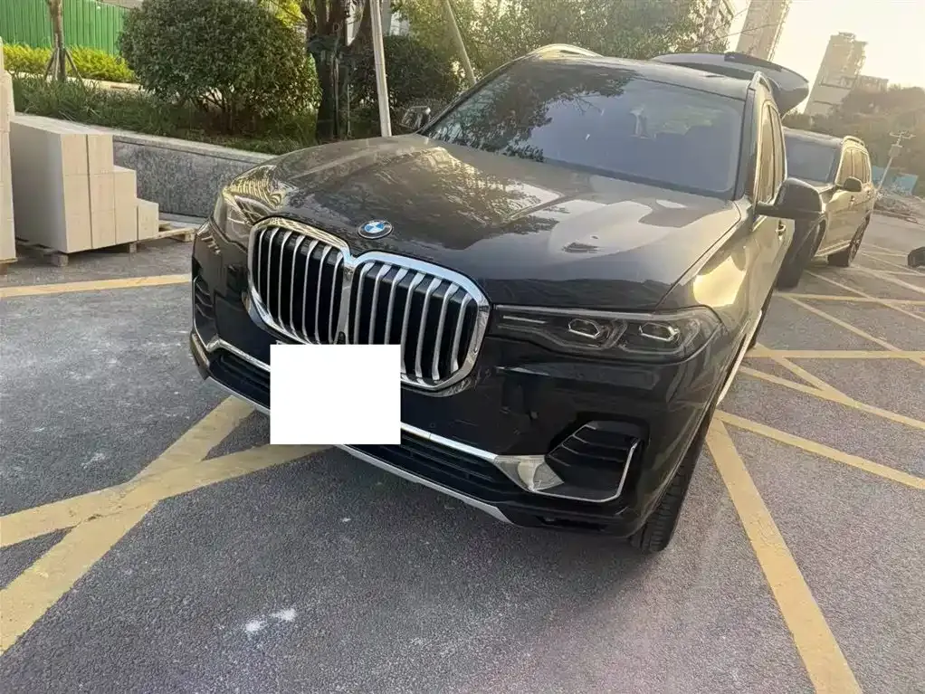 BMW X7 2022 из CN, фото 2