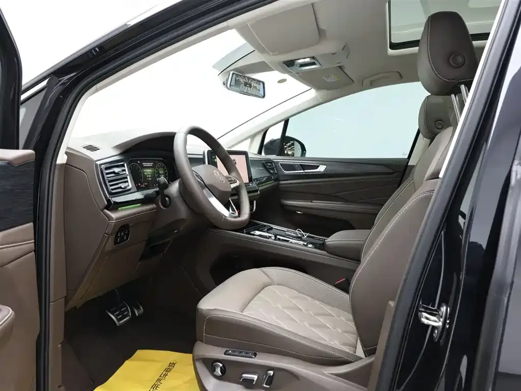 Volkswagen Viloran 2024 из CN, фото 10