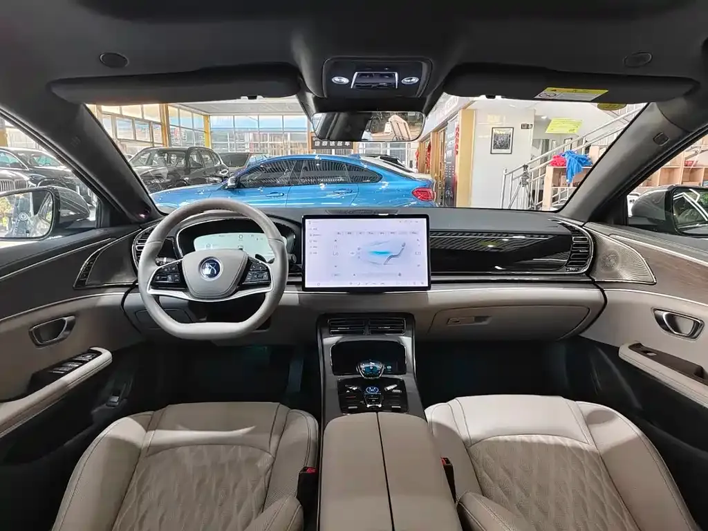 BYD Han 2024 из CN, фото 8
