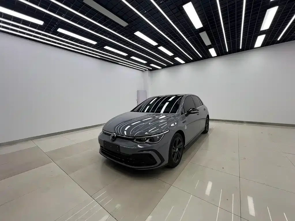 Volkswagen Golf 2022 из CN, фото 1