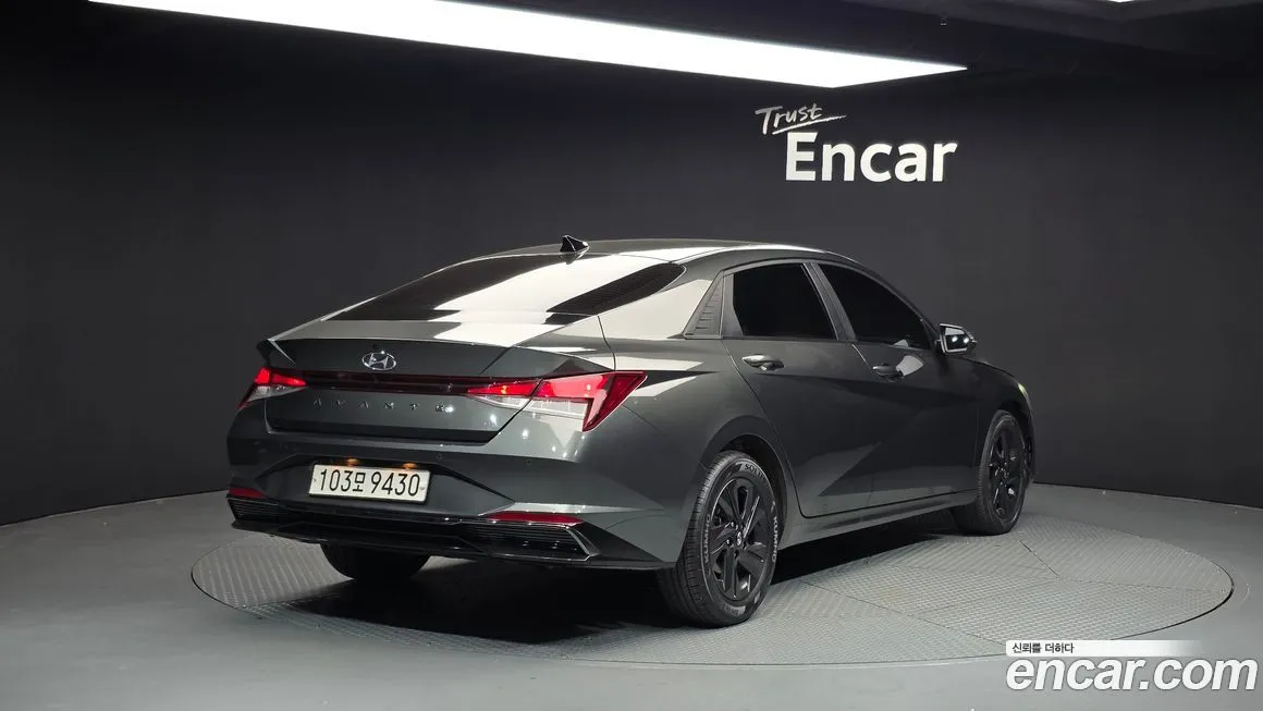Hyundai AVANTE — фото 2