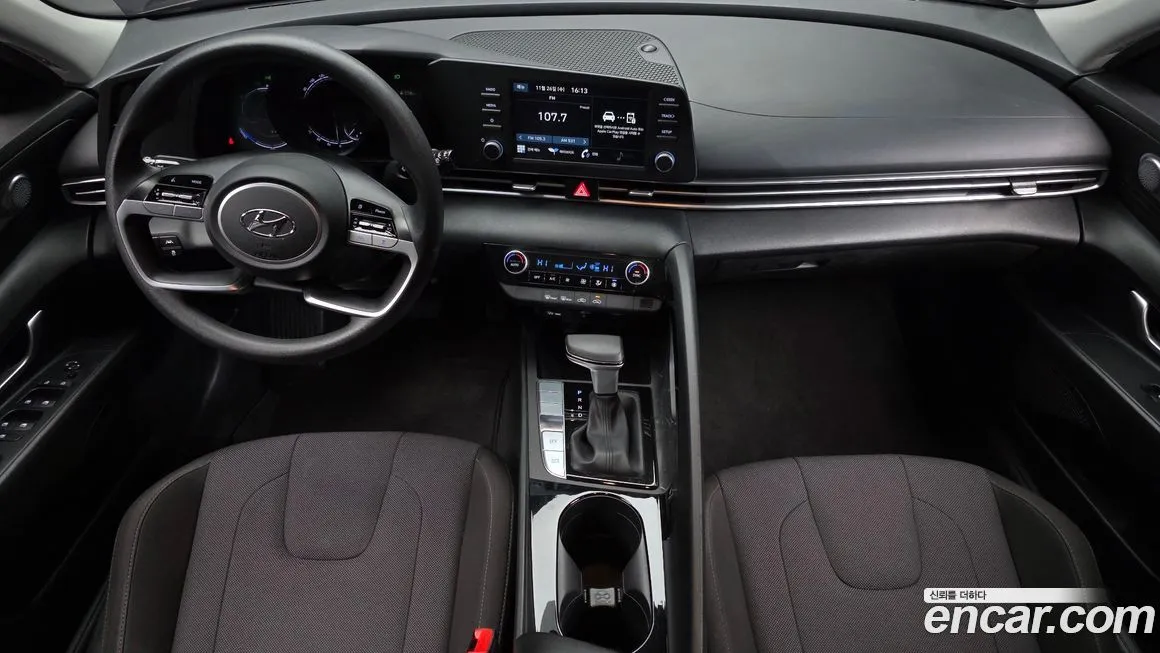 Hyundai AVANTE — фото 7