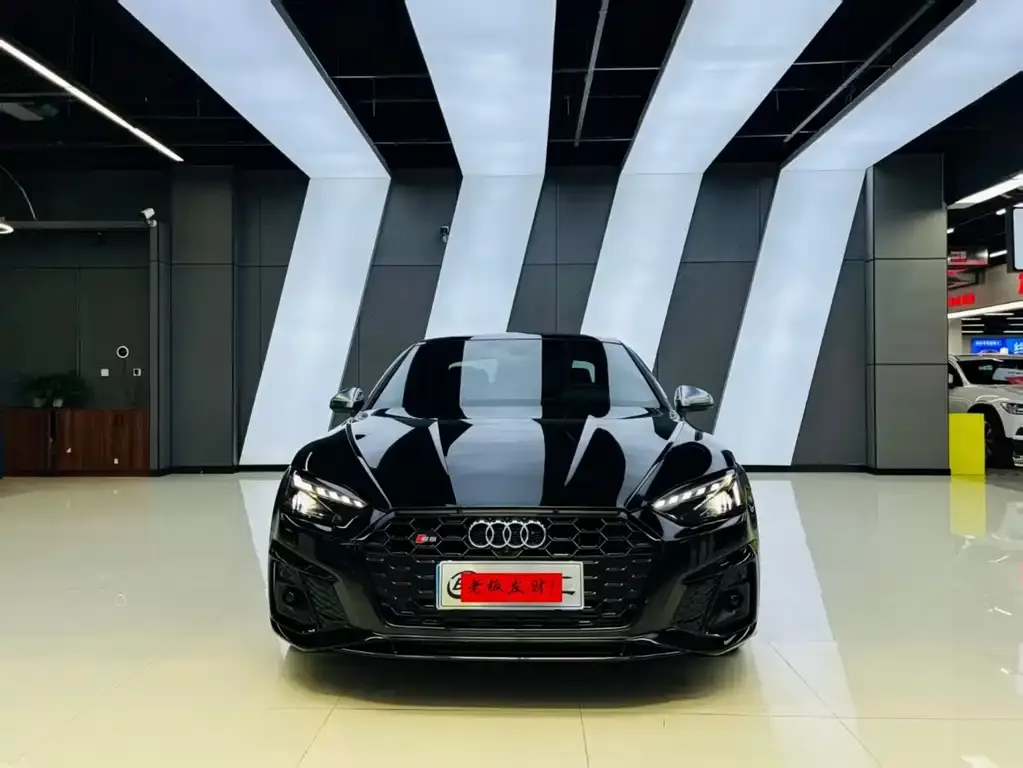 Audi S5 2023 из CN, фото 2