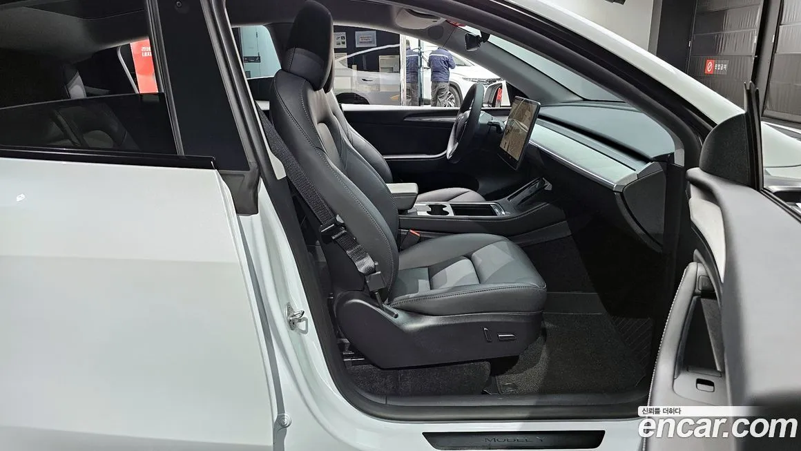 Tesla Model Y 2024 из KR, фото 10