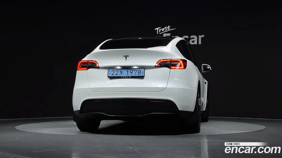 Tesla Model Y 2024 из KR, фото 4