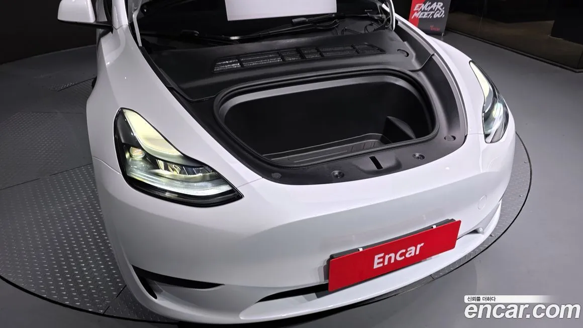 Tesla Model Y 2024 из KR, фото 6