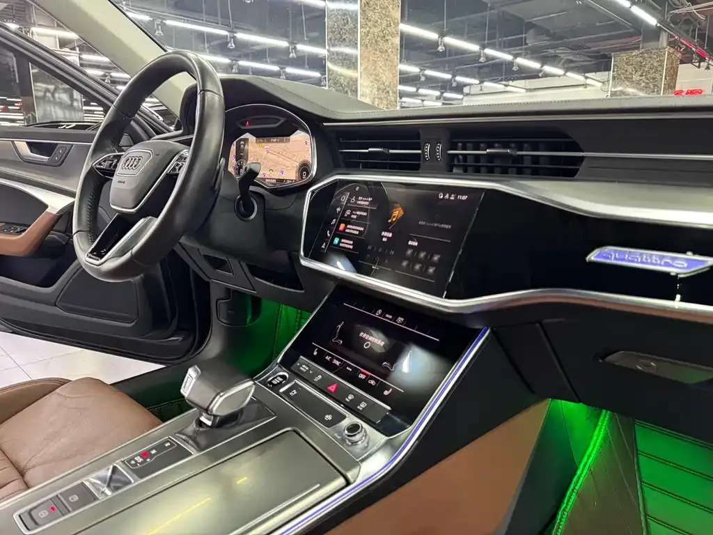 Audi A6L 2021 из CN, фото 10