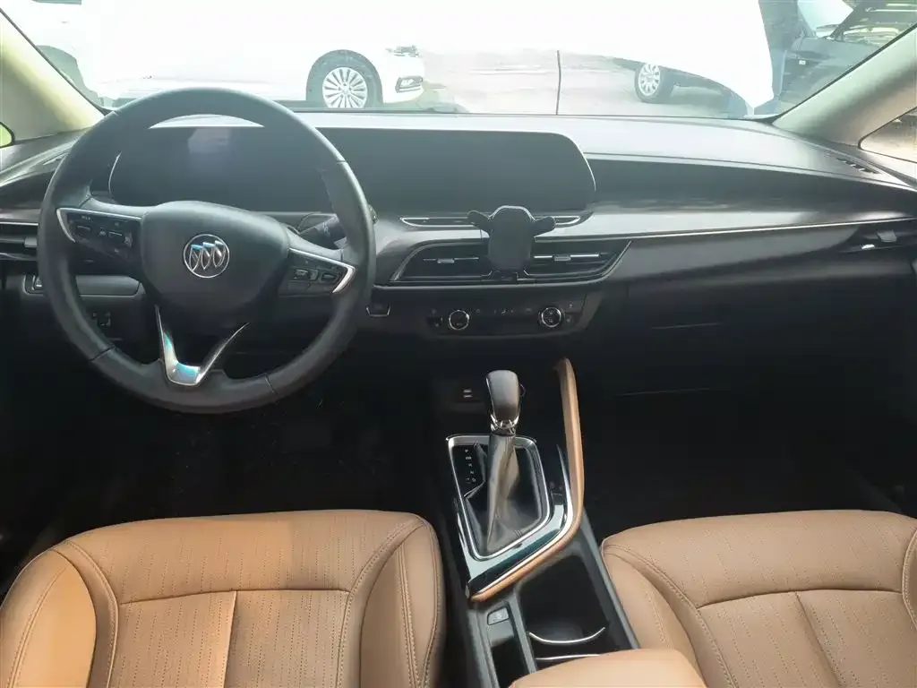 Buick GL6 2023 из CN, фото 10