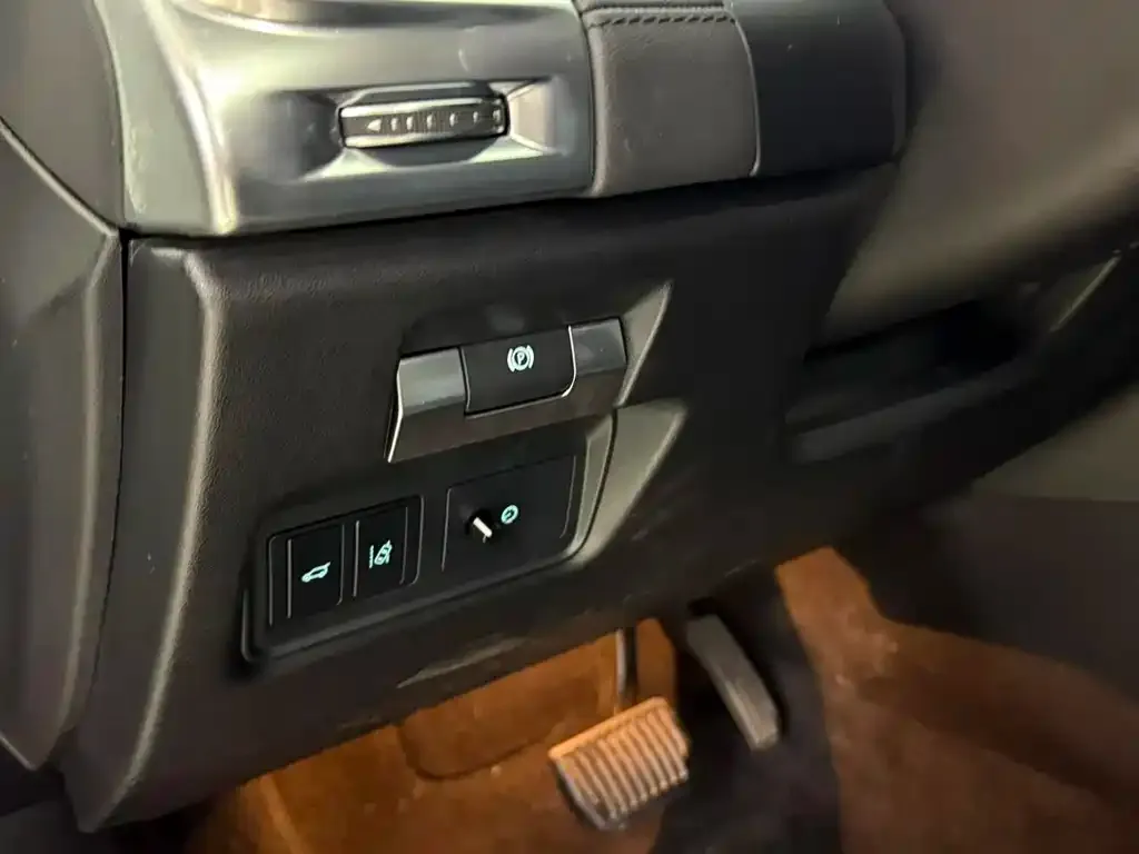 Jaguar E-PACE 2021 из CN, фото 10