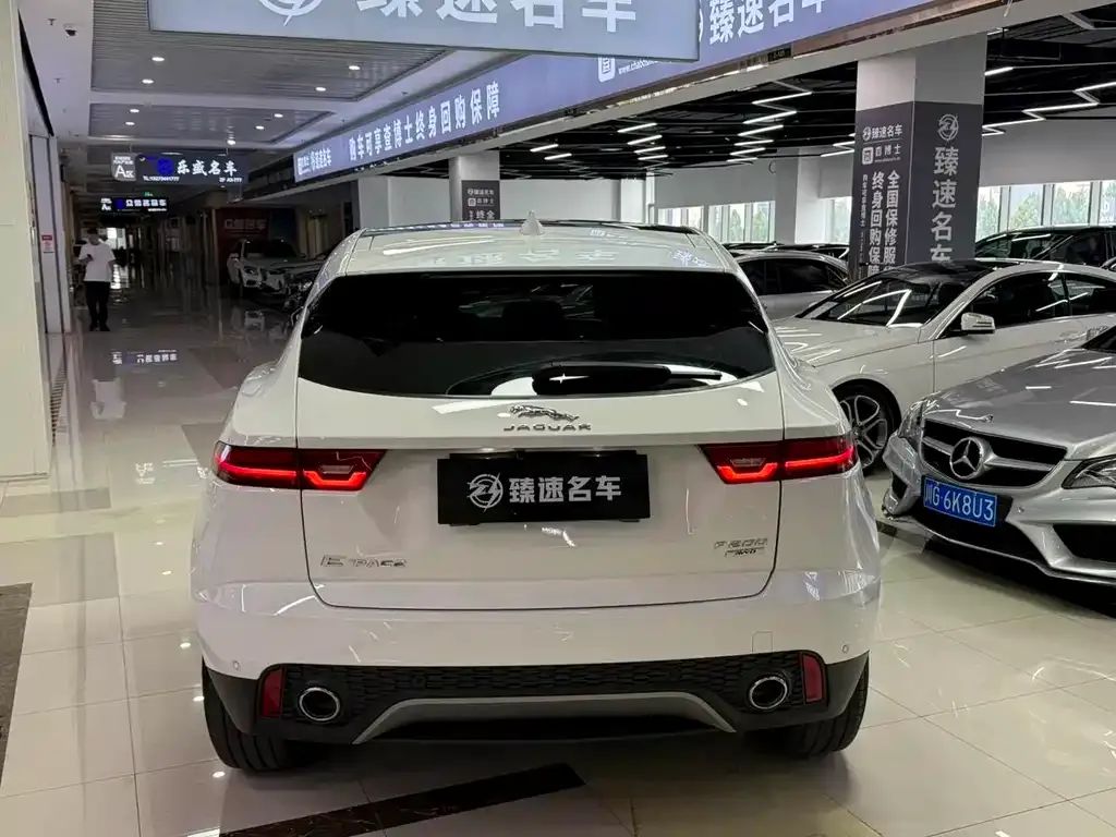 Jaguar E-PACE 2021 из CN, фото 4