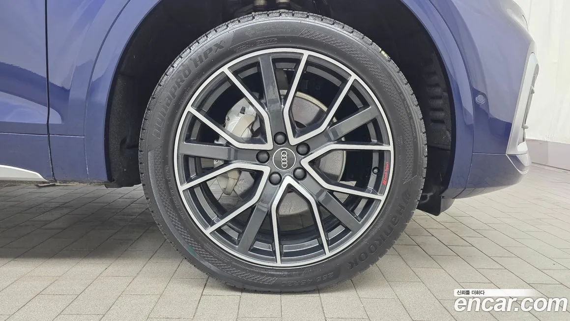 Audi Q5 2023 из KR, фото 5