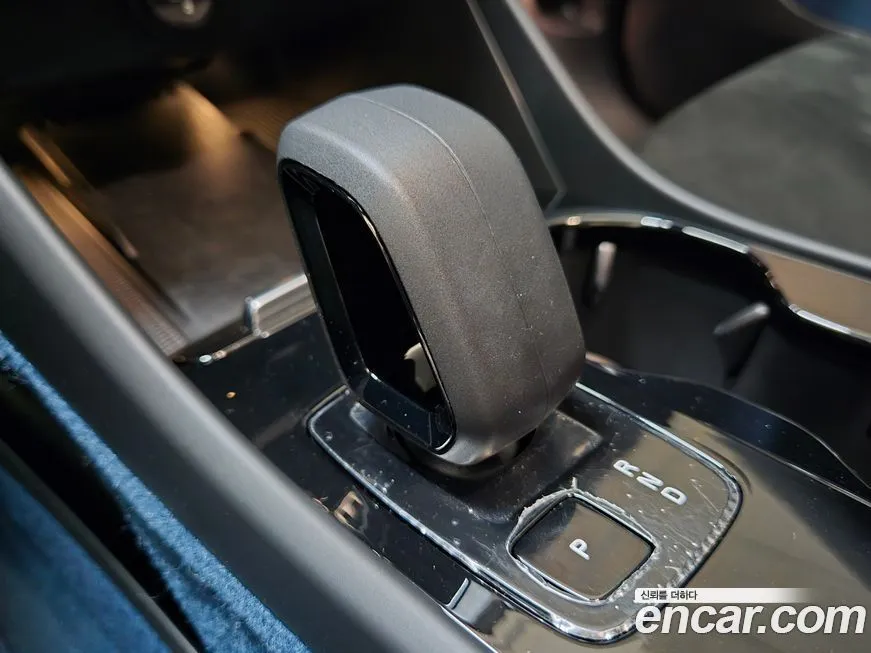 Volvo XC40 2024 из KR, фото 9