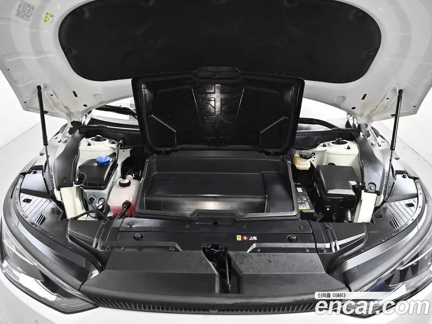 Kia EV6 2022 из KR, фото 6