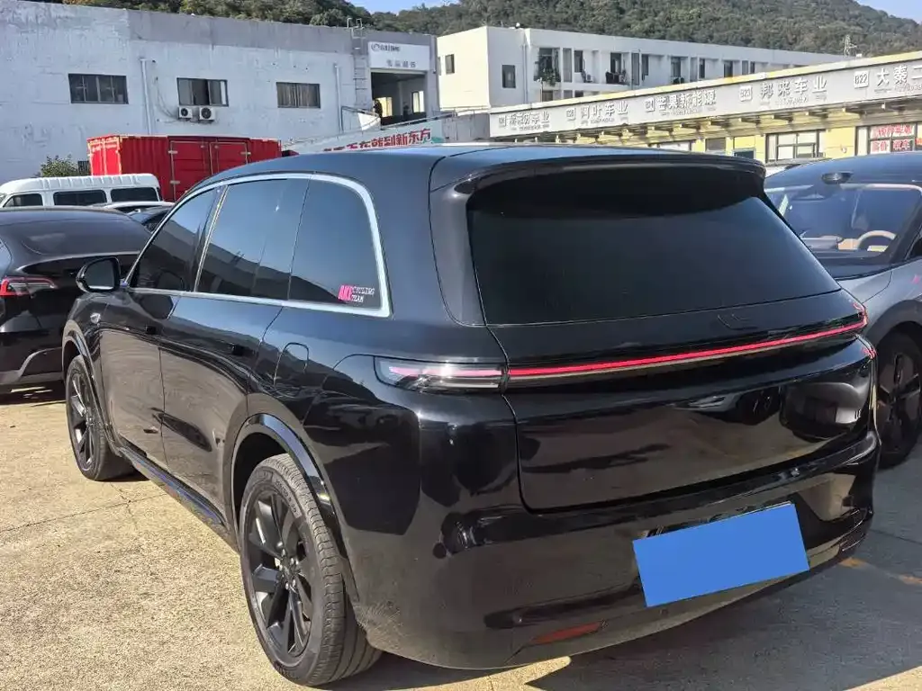 Li Auto L8 2023 из CN, фото 8