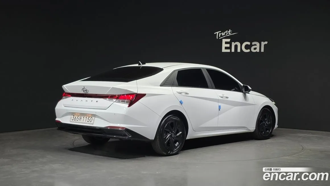 Hyundai AVANTE — фото 2