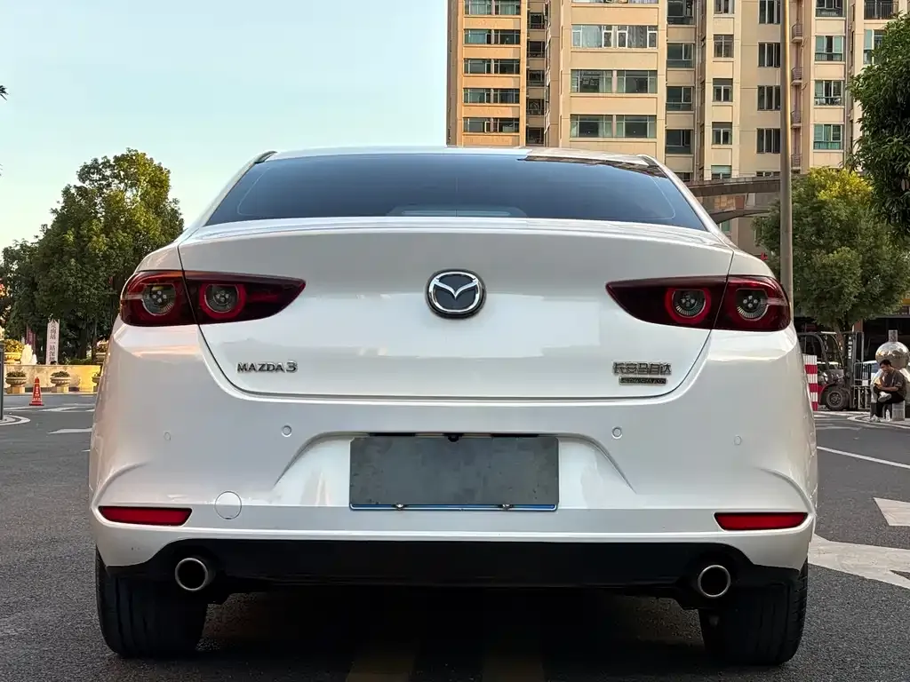 Mazda 3 Axela 2022 из CN, фото 5
