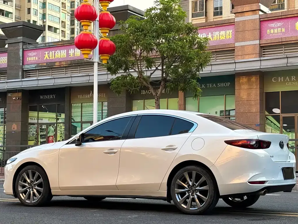Mazda 3 Axela 2022 из CN, фото 6