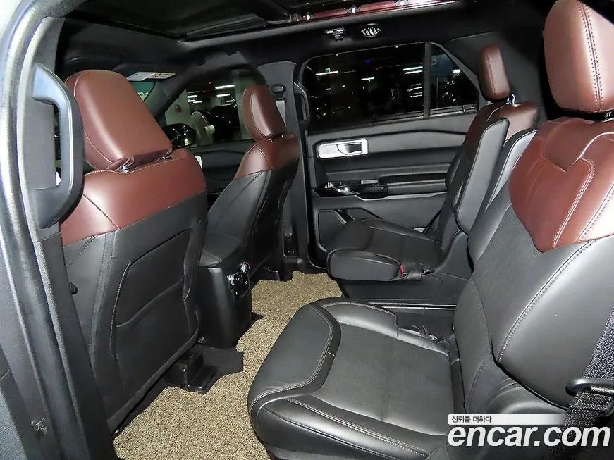 Ford Explorer 2022 из KR, фото 7