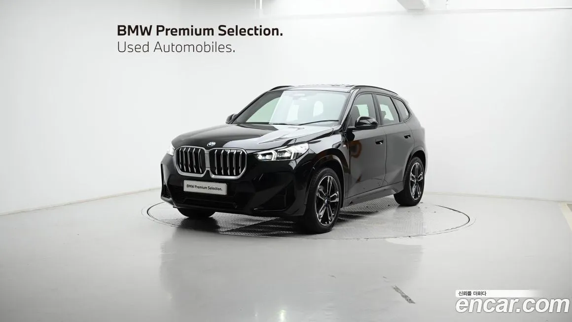 BMW X1 — фото 1