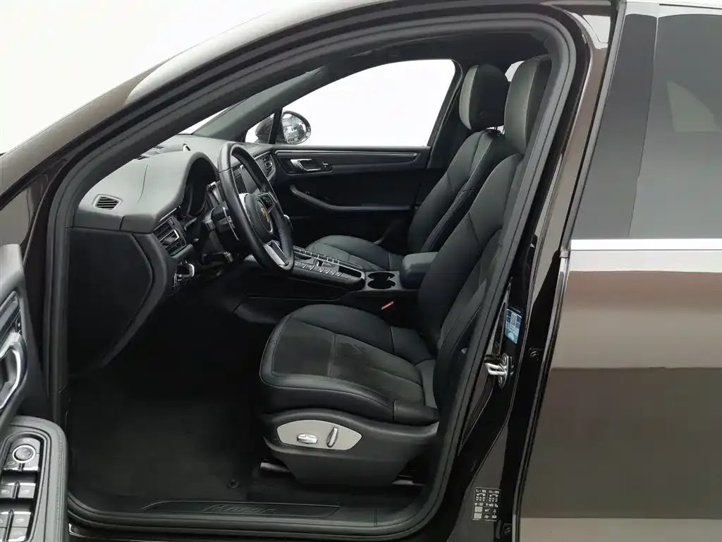 Porsche Macan 2021 из CN, фото 10