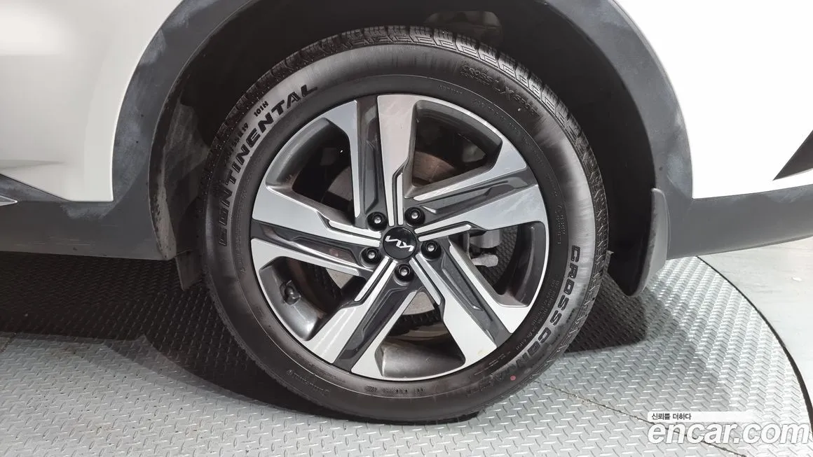 Kia Sorento — фото 5