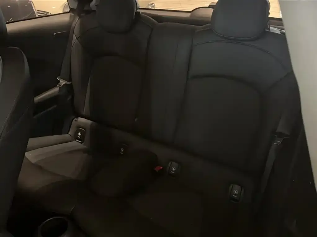 MINI Cooper (3-door) 2023 из CN, фото 8