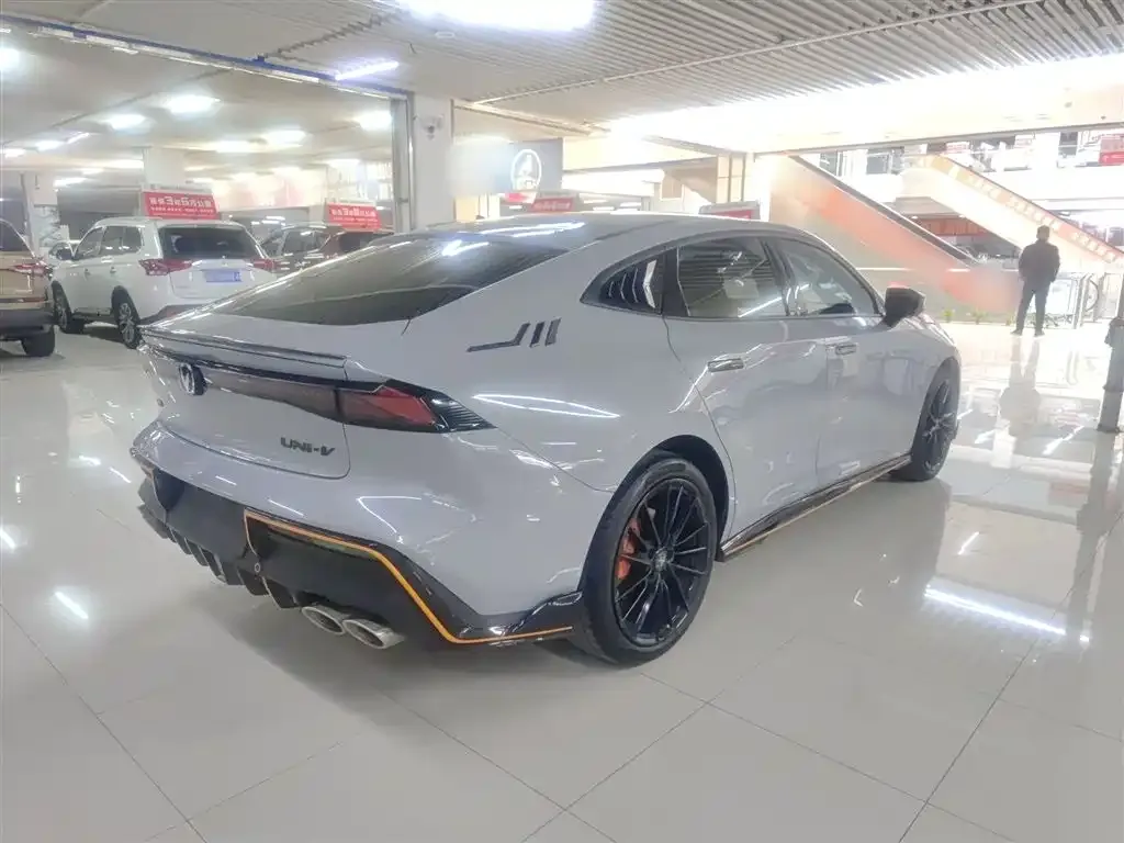 Changan UNI-V 2022 из CN, фото 8