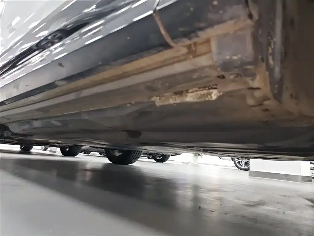 Audi Q2L e-tron 2021 из CN, фото 2