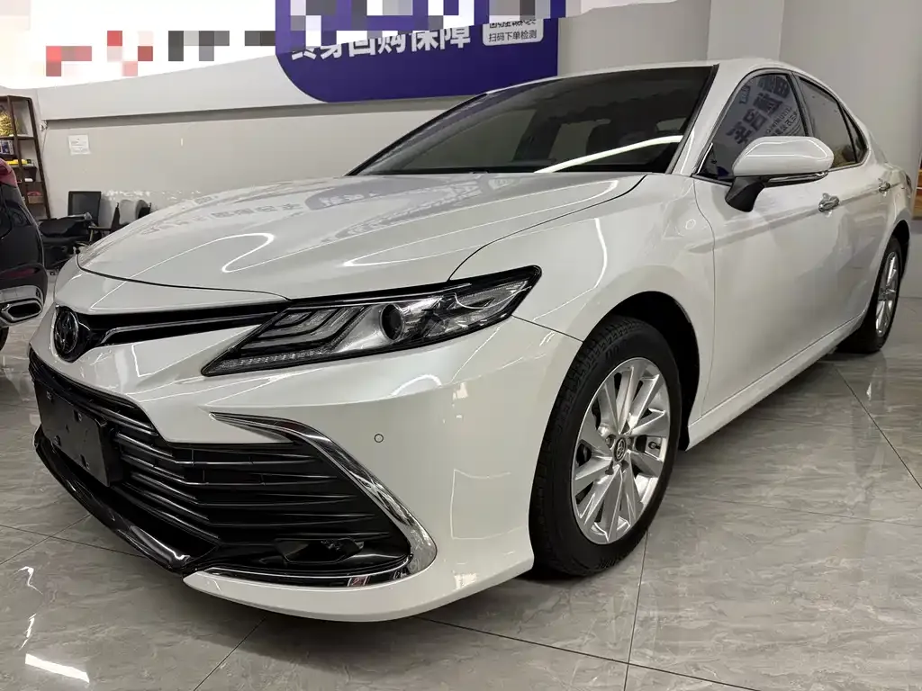 Toyota Camry 2022 из CN, фото 1