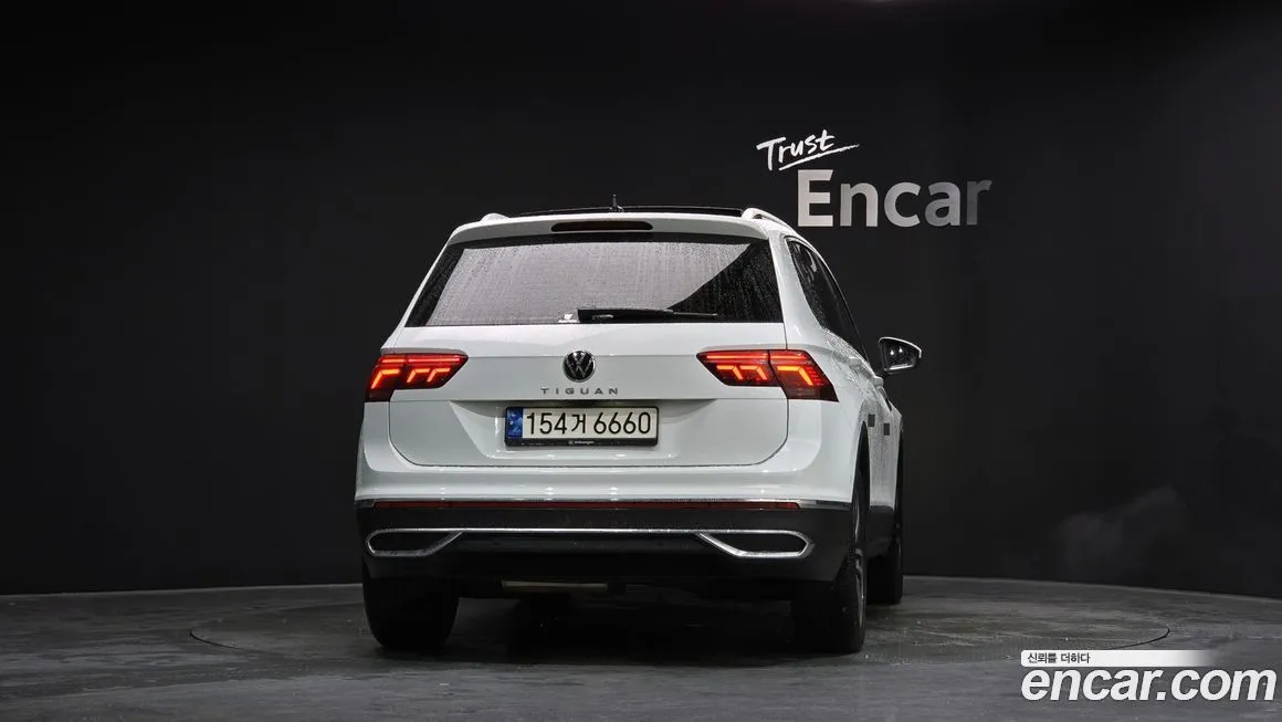 Volkswagen Tiguan — фото 4