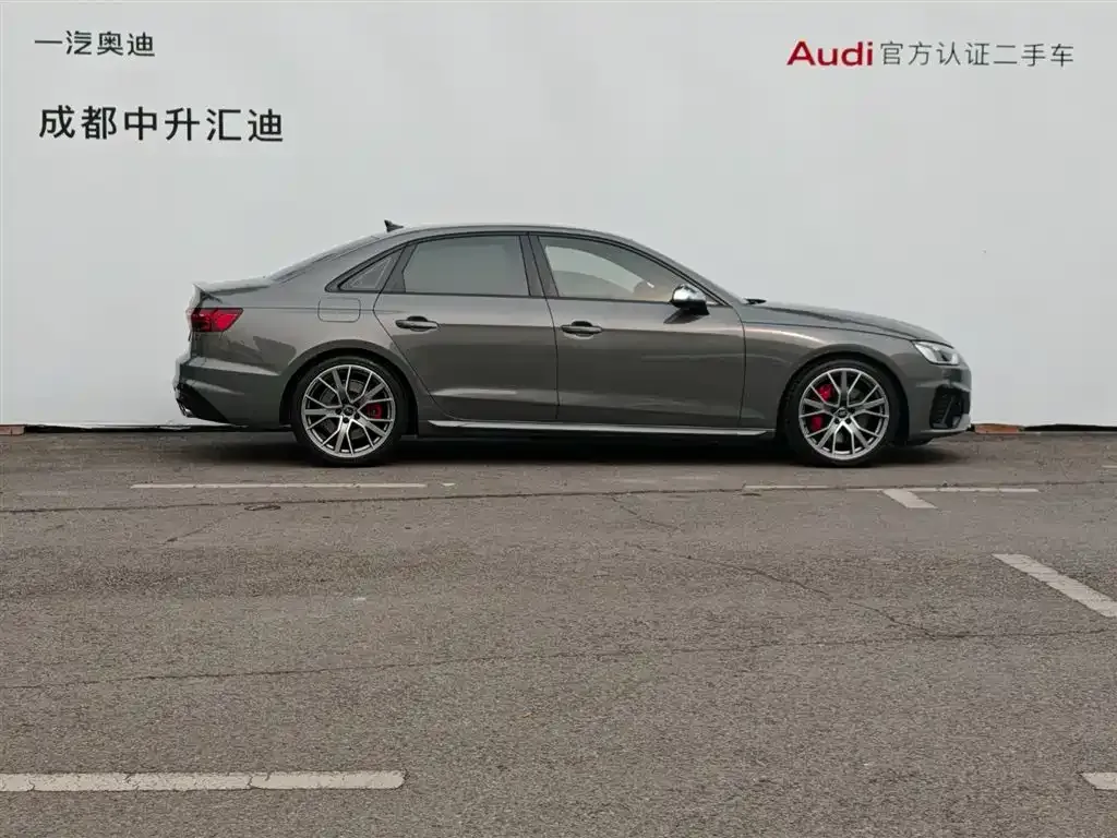 Audi S4 2024 из CN, фото 3