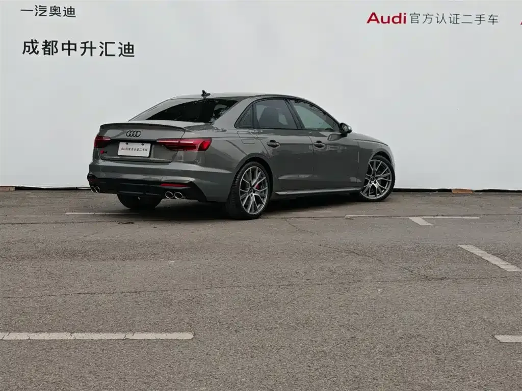 Audi S4 2024 из CN, фото 4