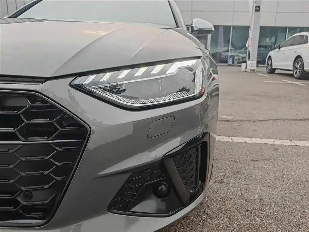 Audi S4 2024 из CN, фото 6