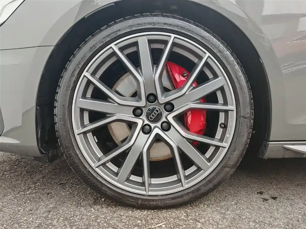 Audi S4 2024 из CN, фото 8