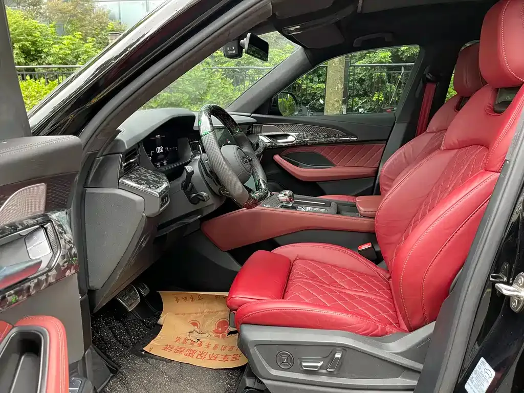Audi Q6 2023 из CN, фото 4